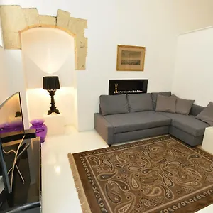 Izzhome Light Apartamento